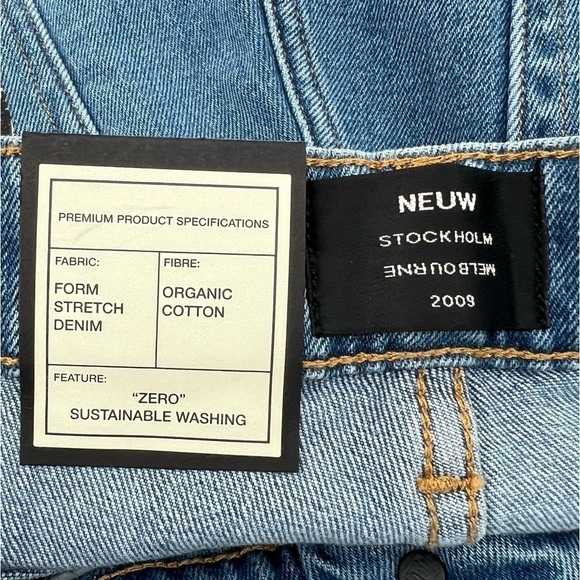 NWT NEUW Denim Ray Tapered Skinny Jeans Size 29 x 32 Men's - Picture 2 of 6